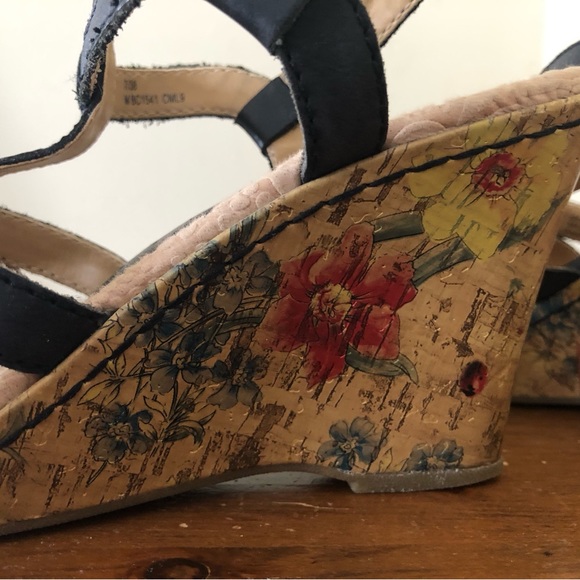 Born Floral Wedge Sandal - size 7 - Picture 5 of 14